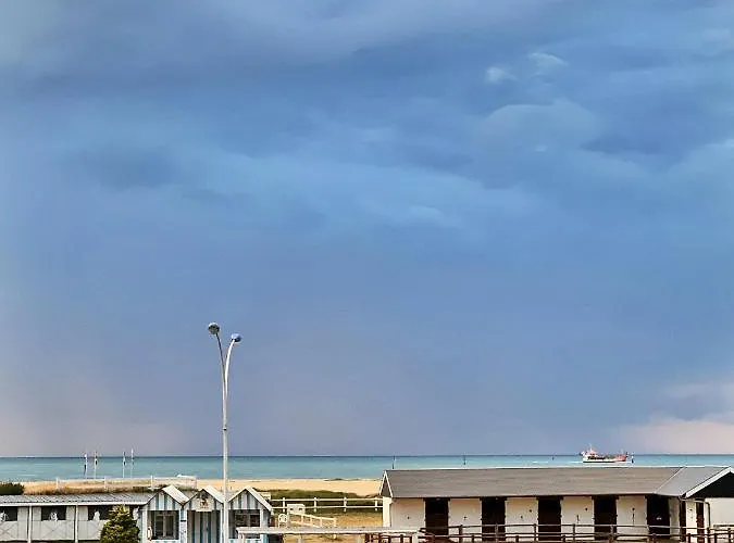 Luxe & Vue A Riva Bella, Luxury & Sea View Lägenhet *