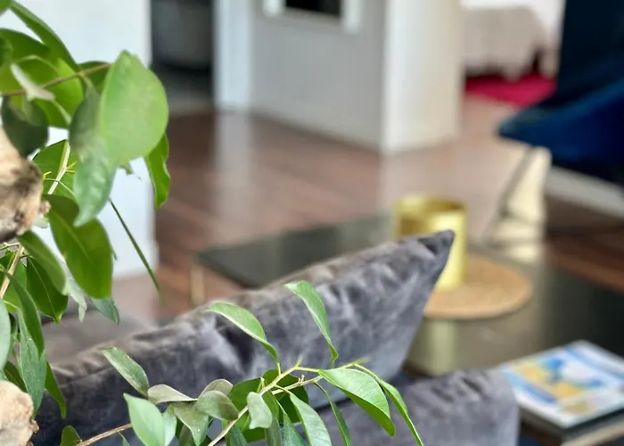 Luxe & Vue A Riva Bella, Luxury & Sea View Lägenhet *