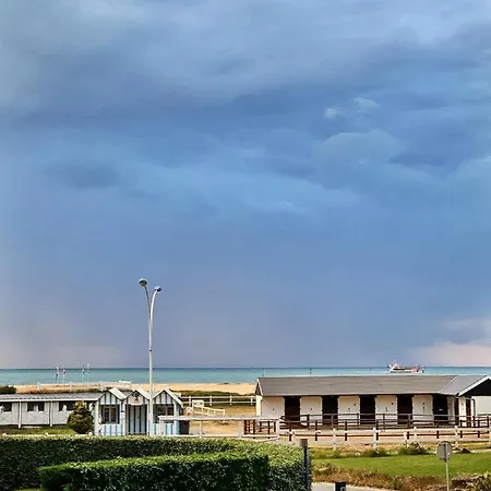 Luxe & Vue A Riva Bella, Luxury & Sea View Apartament *